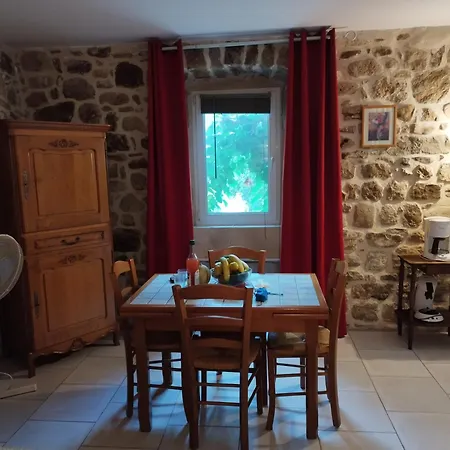 La Musardiere * Les Assions