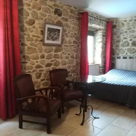 La Musardiere * Les Assions